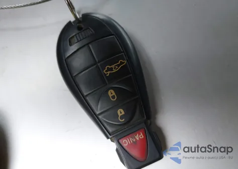 2013 Dodge Challenger R/T из США, поврежденный, VIN 2C3CDYBTXDH528223